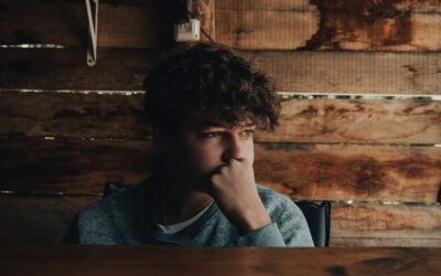 Warning Signs of an Emotional Crisis in Teens