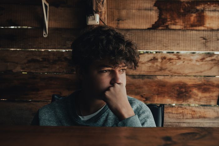 Warning Signs of an Emotional Crisis in Teens
